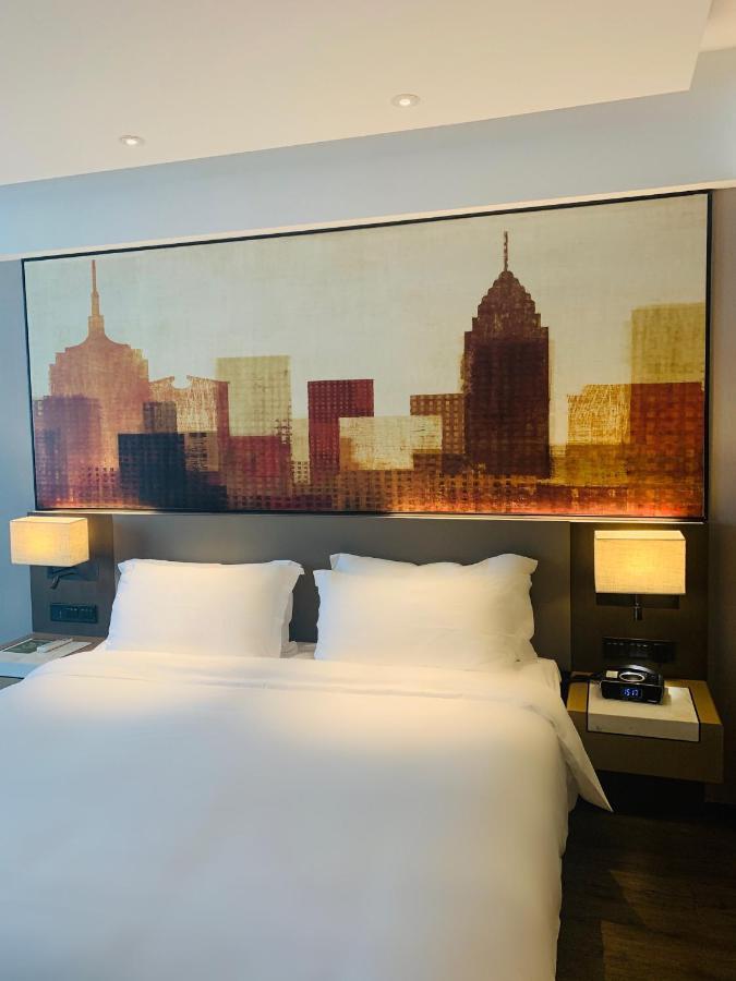 เมอร์เคียว เซี่ยงไฮ้ หงเฉียว เรลเวย์ สเตชั่น Hotel ภายนอก รูปภาพ