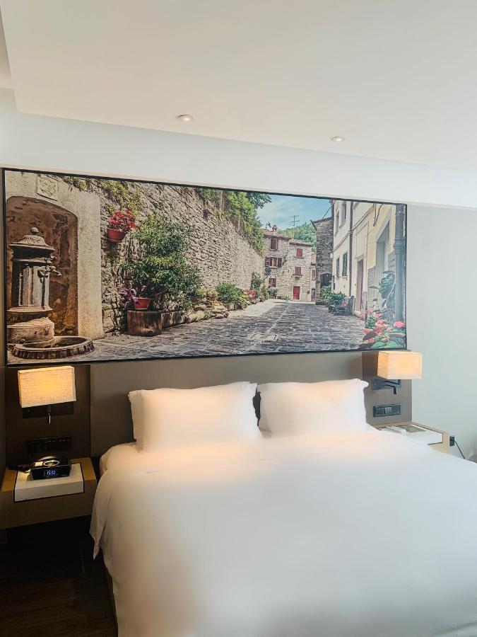 เมอร์เคียว เซี่ยงไฮ้ หงเฉียว เรลเวย์ สเตชั่น Hotel ภายนอก รูปภาพ