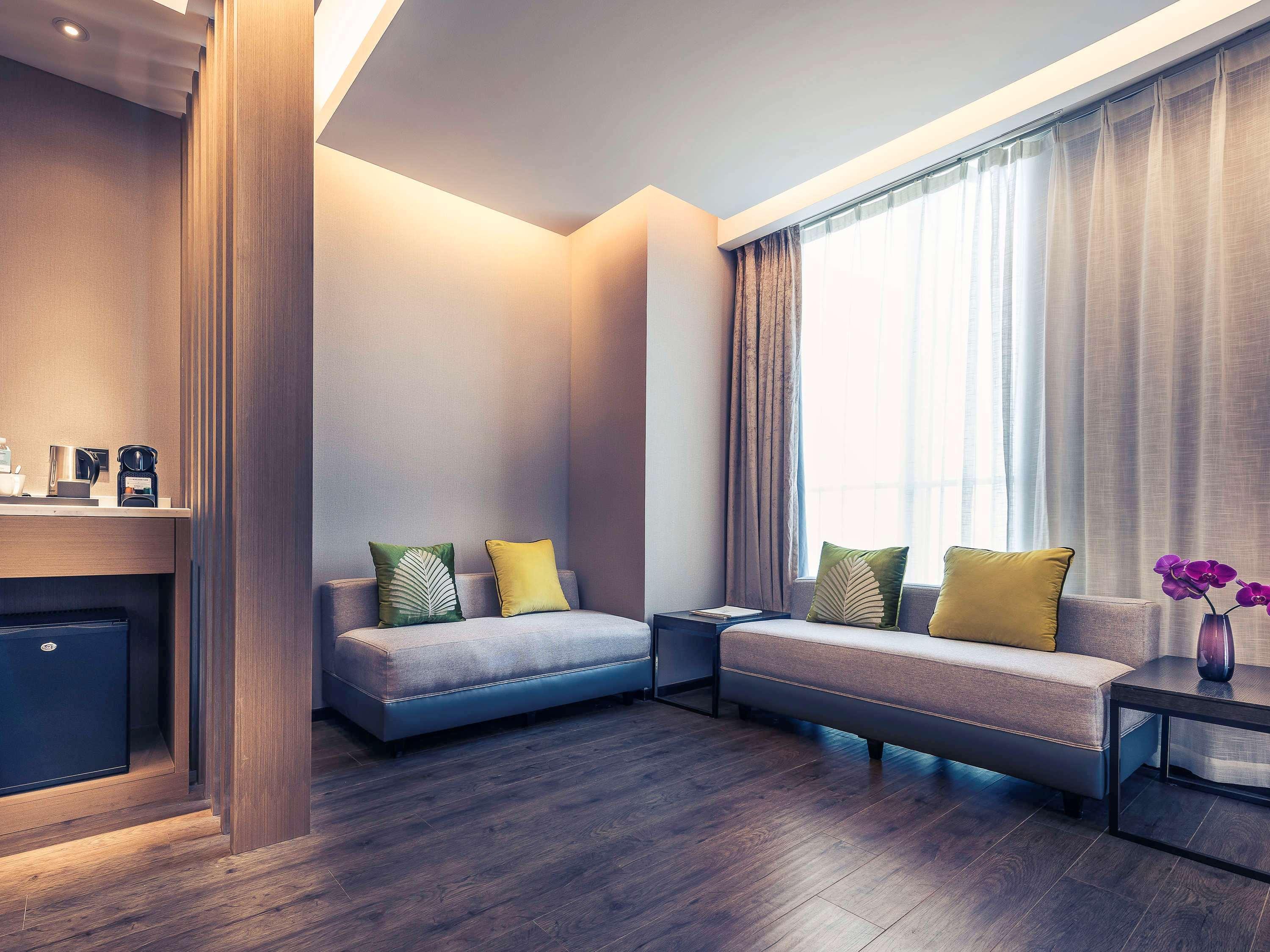 เมอร์เคียว เซี่ยงไฮ้ หงเฉียว เรลเวย์ สเตชั่น Hotel ภายนอก รูปภาพ